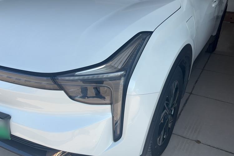 Used NETA U 2022 Zhi400 Pro Ternary Lithium