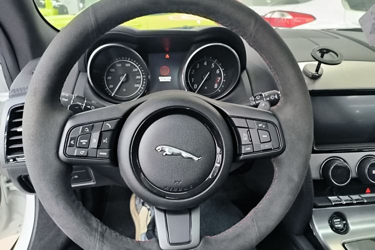 Used Jaguar F-TYPE 2016 3.0 SC Hardtop Version
