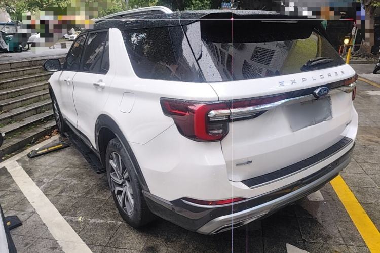 Used Ford Explorer 2023 EcoBoost 285 Four-Wheel Drive Titanium Edition 7-Seater