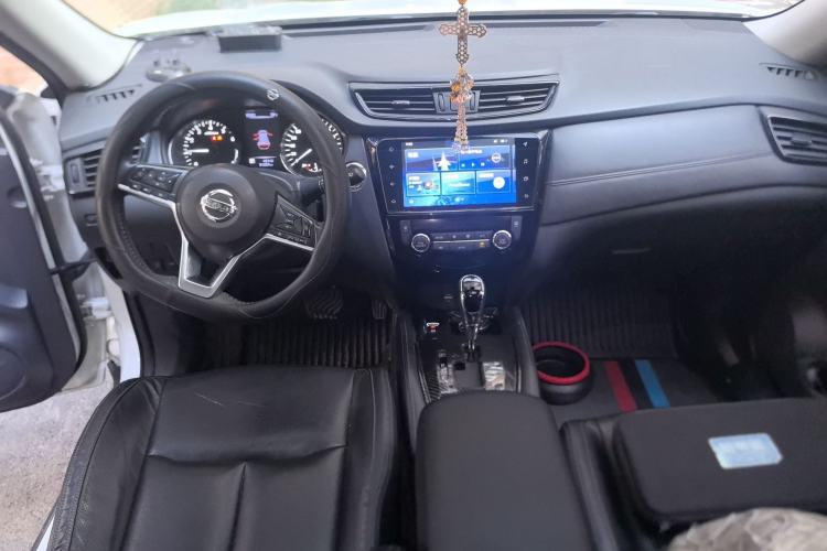 Used Nissan X-Trail 2019 2.0L CVT Smart Connect Comfort Edition 2WD
