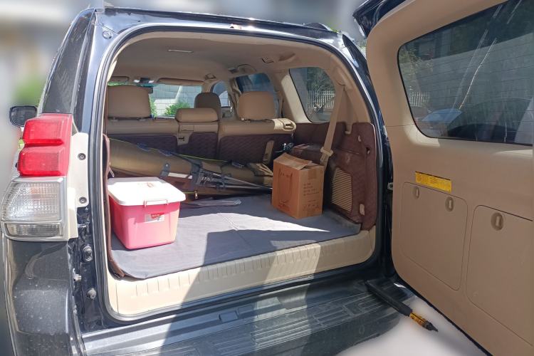 Used Toyota Prado 2012 2.7L Automatic Middle East Version