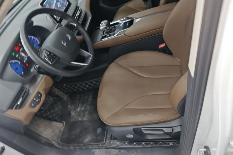 Used Hongqi E-QM5 2022 431 km Charge & Enjoy Edition Left Front Seat