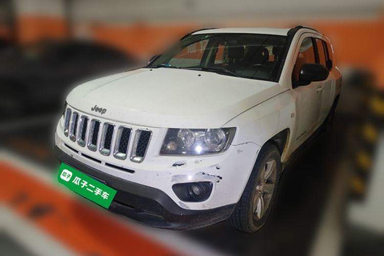 Used Jeep Compass 2014 2.0L two-wheel drive sport version