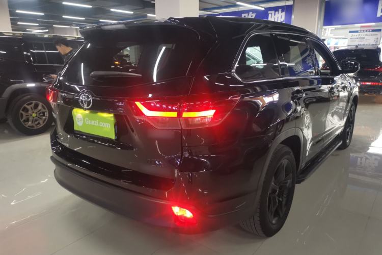 Used Toyota Highlander 2018 2.0T Four-Wheel Drive Knight Edition 7 Seats China VI Standard Rear Right 45 Deg