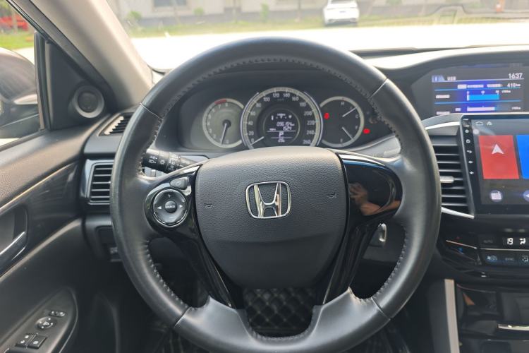 Used Honda Accord 2016 2.0L Elite Edition Steering Wheel