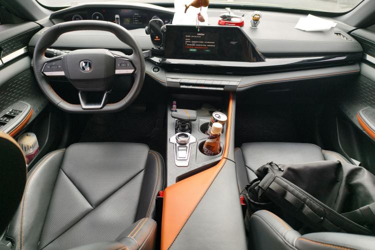 Used Changan UNI-V iDD 2023 Zhidian iDD 1.5T 113km Smart & Fun Version (Rapid Edition)