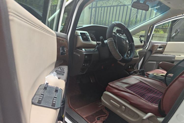 Used Honda Odyssey 2015 Updated Version 2.4L Smart Edition
