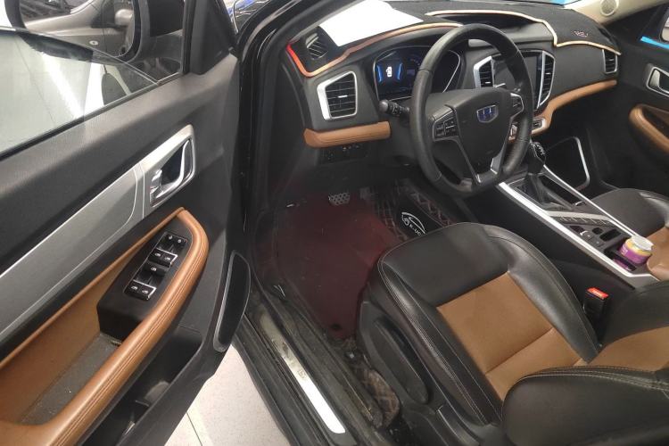 Used Geely Auto Vision X6 2019 1.4T CVT 4G Connected Luxury Version China VI Standard