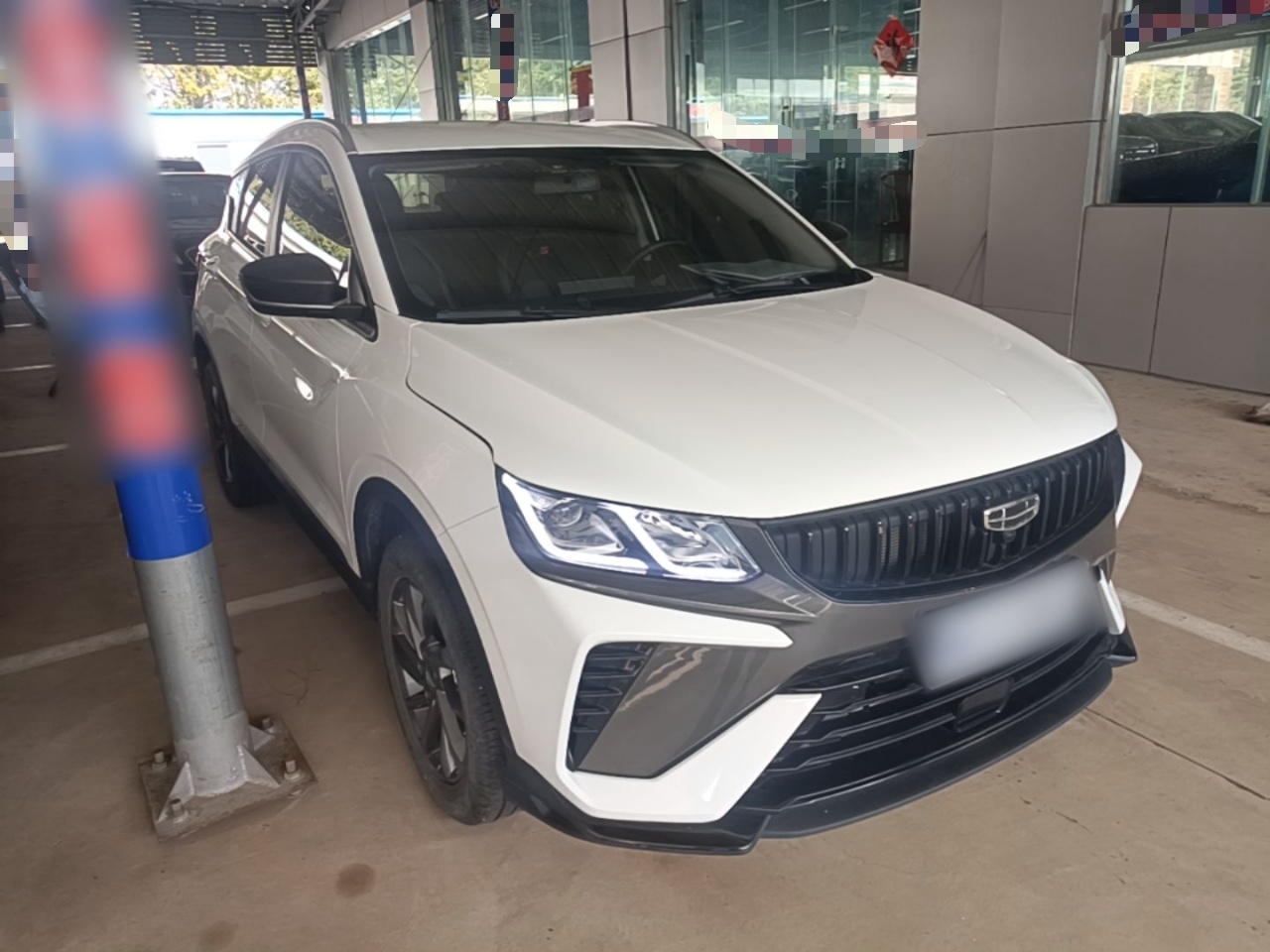Geely Auto Coolray 2024 1.5T DCT Longteng Edition — снимка 3