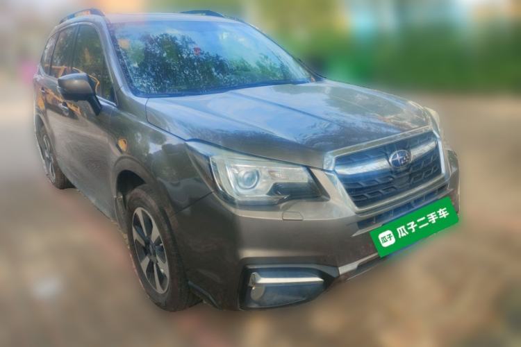 Used Subaru Forester 2016 2.5i Luxury Navigation Edition Front Right 45 Deg