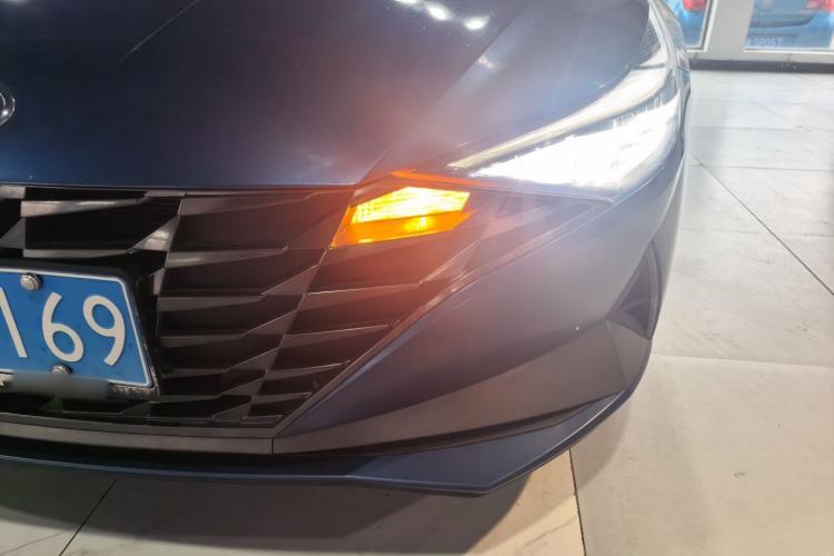 Used Hyundai Elantra 2021 1.5L CVT LUX Prestige Edition