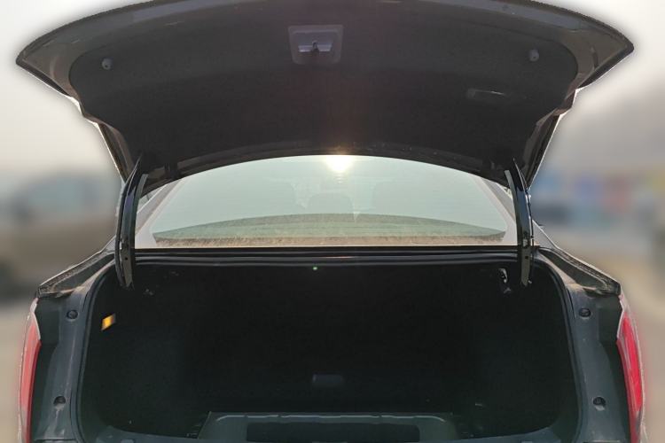 Used Hongqi E-QM5 2023 Revised Version Basic Travel Edition Trunk