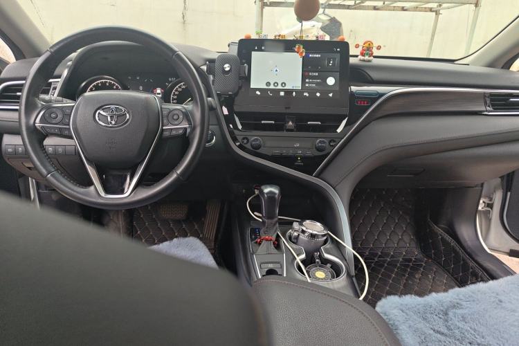 Used Toyota Camry 2021 2.0G Luxury Edition