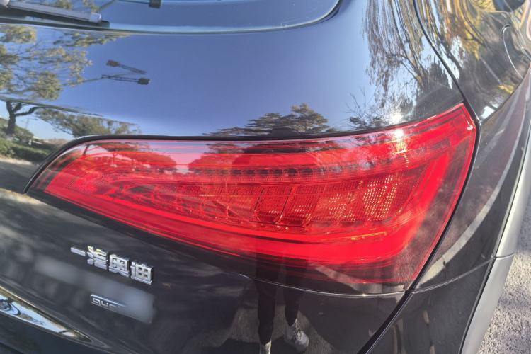 Used Audi Q5 2017 Plus 40 TFSI Technology Model