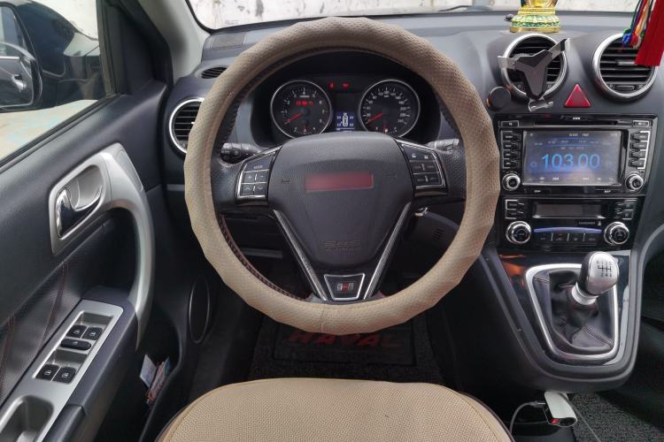 Used Haval H6 2013 Upgraded Model 1.5T Manual Two-Wheel Drive Elite Version
