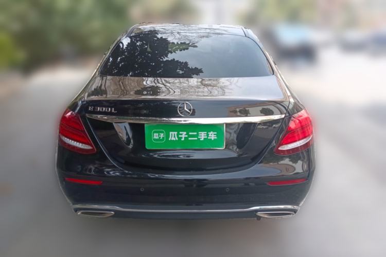 Used Mercedes-Benz E-Class 2018 Facelift E 300 L Luxury Edition
