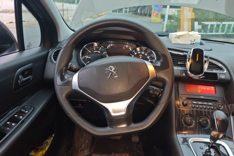 Used Peugeot 3008 2015 2.0L Automatic Classic Edition