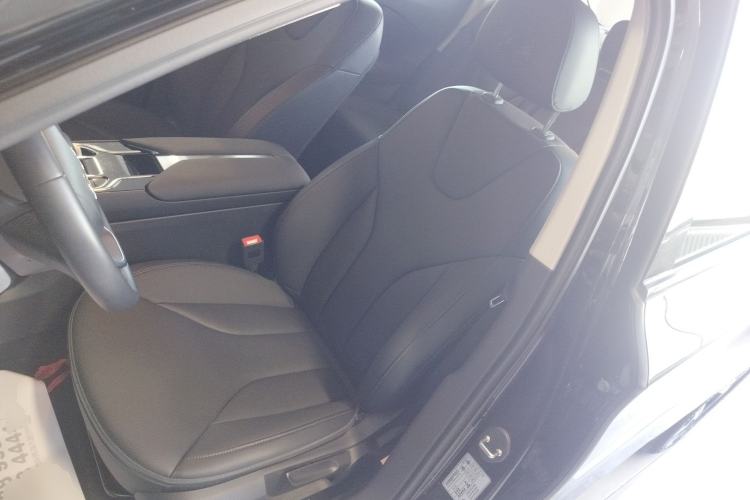 Used Hongqi E-QM5 2023 Revised Version Basic Travel Edition
