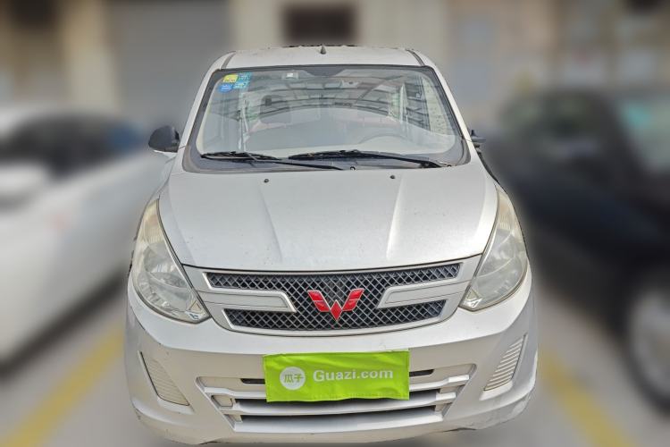 Used Wuling Rongguang V 2016 1.2L Practical Version Front
