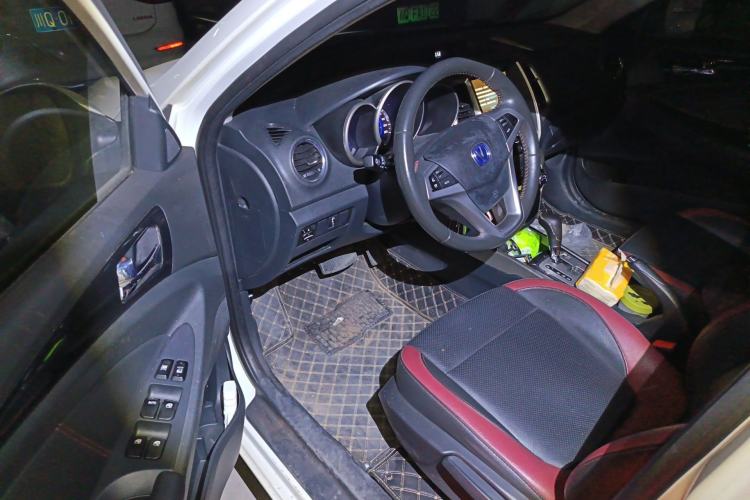 Used CHANGAN Eado 2015 1.6L Automatic Luxury Model
