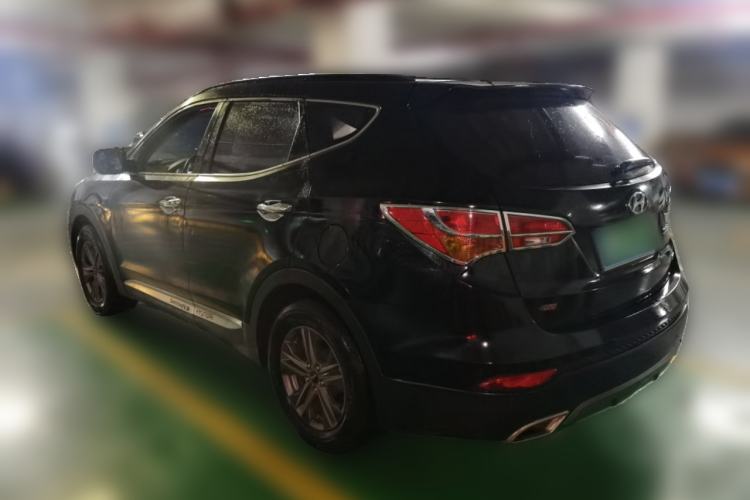 Used Hyundai Santa Fe 2013 Revised Version 2.4L Automatic All-Wheel Drive Smart Type
