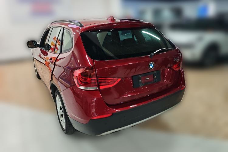 Used BMW X1 2010 sDrive18i Luxury Model Rear Left 45 Deg