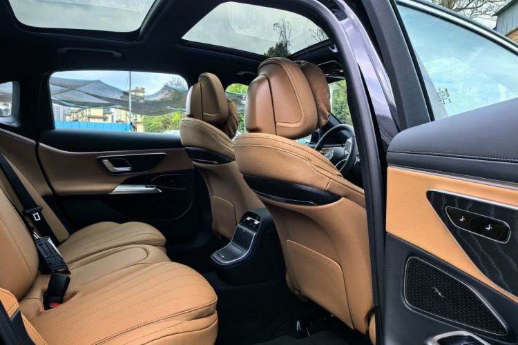 Used Mercedes-Benz E-Class 2026 E 260 L Classic Edition
