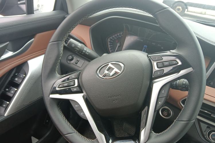 Used SAIC MAXUS D90 2017 2.0T Automatic All-Wheel Drive Sirius
