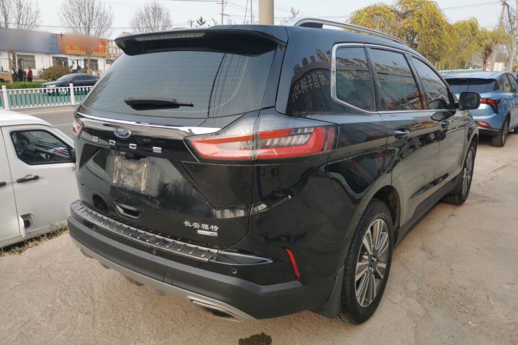 Used Ford Edge 2022 PLUS EcoBoost 245 Four-Wheel Drive Platinum Edition 7-Seater