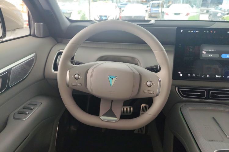 Used Deepal S09 2025 Rear-Drive Ultra Steering Wheel