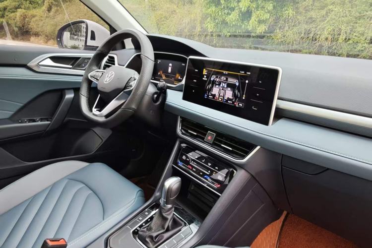 Used Volkswagen Tharu 2023 300TSI Two-Wheel-Drive Moonlight Edition