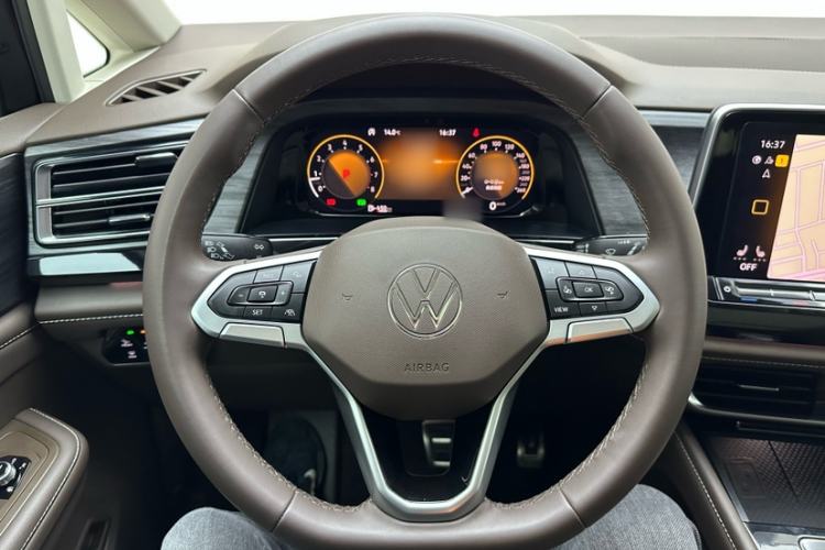 Used Volkswagen Viloran 2024 380TSI Premium Edition