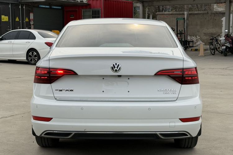Used Volkswagen Sagitar 2019 280TSI DSG Luxury Version China VI Standard
