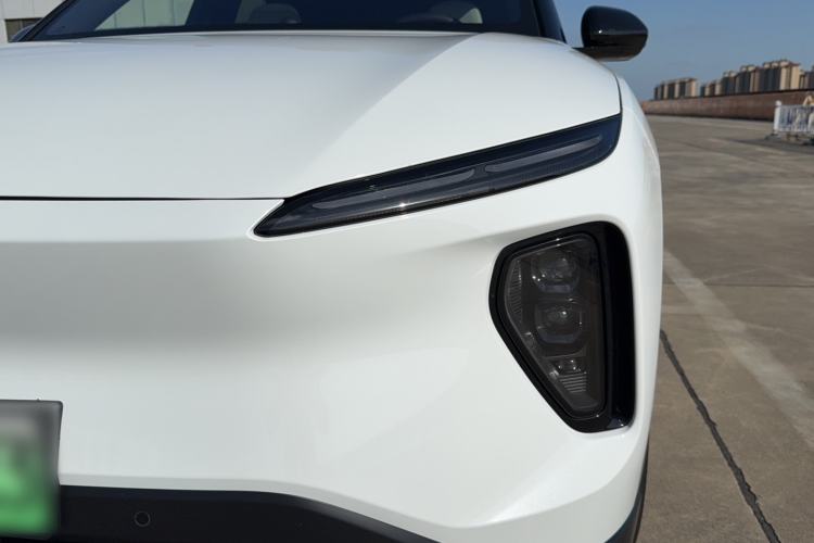 Used Nio ES6 2024 75 kWh Left Front Headlight