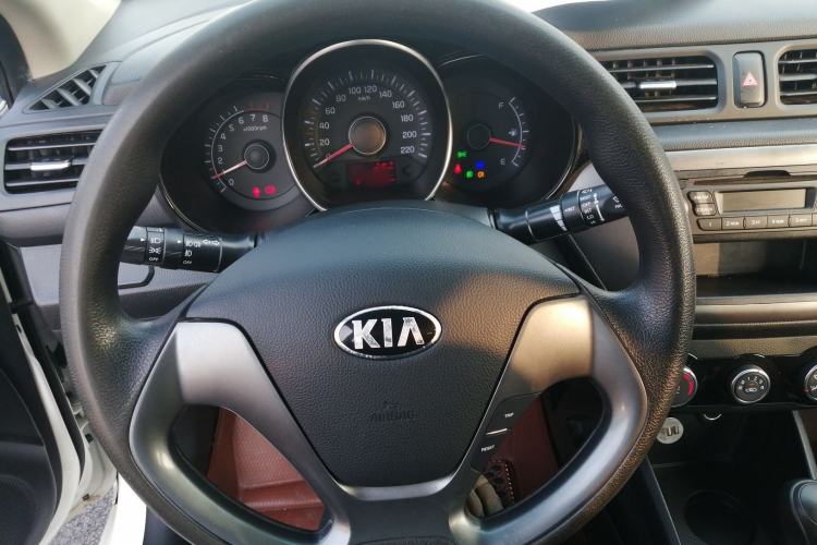 Used Kia K2 2015 Sedan 1.4L Automatic GLS