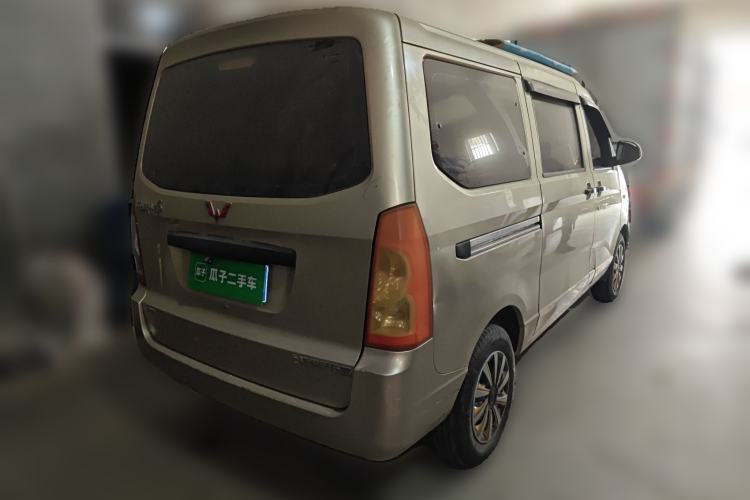 Used Wuling Rongguang 2014 1.2L S Base Model
