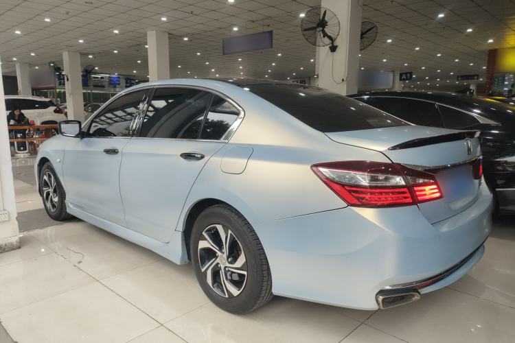 Used Honda Accord 2016 2.0L Comfort Edition
