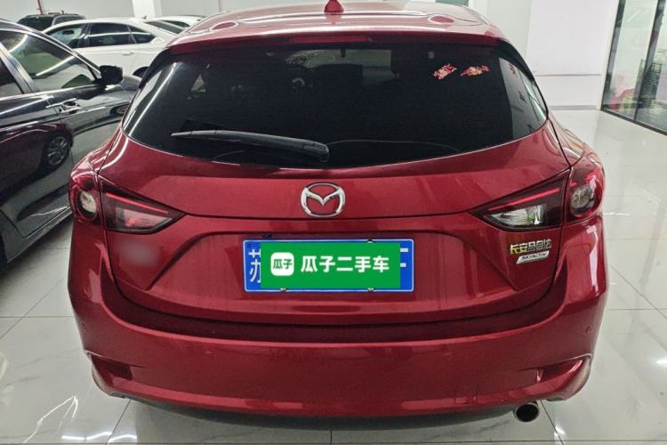 Used Mazda 3 Axela 2017 Hatchback 1.5L Automatic Comfort Model Emission Standard China V