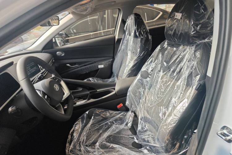 Used Hyundai Elantra 2023 1.5L CVT GLX Elite Edition