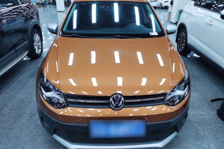 Used Volkswagen Polo 2016 1.6L Cross Polo Automatic