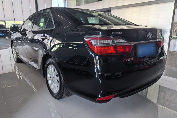 Used Toyota Camry 2016 2.0G 10th Anniversary Leading Edition