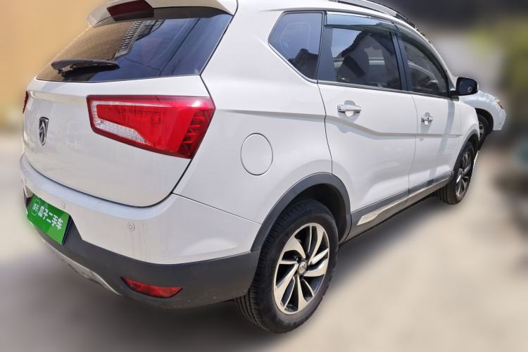 Used Baojun 560 2016 1.8L iAMT Luxury Model
