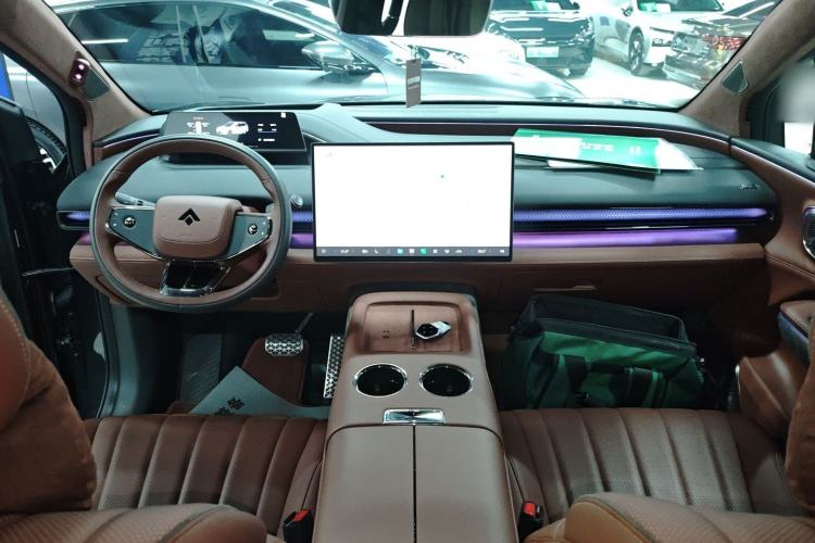 Used Hyptec HL 2025 700 Ultra Six-Seater All-Wheel-Drive LiDAR Version
