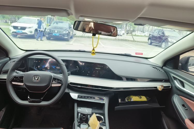 Used CHANGAN Eado 2022 PLUS Blue Whale NE 1.4T GDI DCT Flagship Edition Center Console