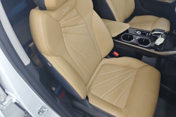 Used Geely Auto FX11 2023 1.5TD DCT Prestige Edition
