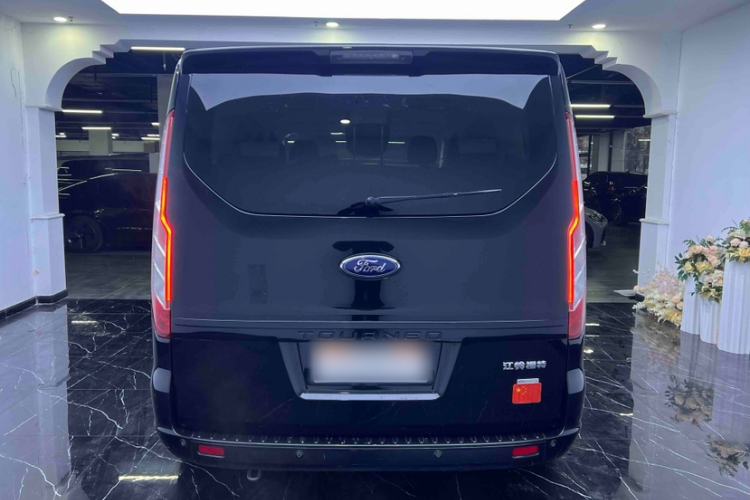 Used Ford Tourneo Custom 2020 2.0T Automatic Elite Edition China VI Standard
