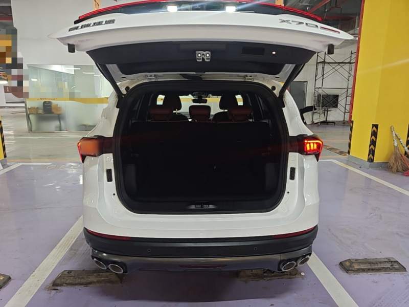 Used JETOUR X70 PLUS 2023 1.5T DCT Brave PLUS 5-Seater — 18