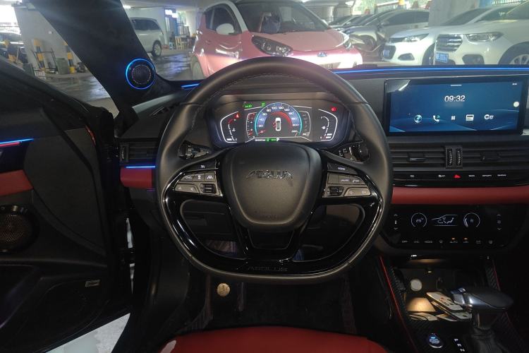 Used Dongfeng Aeolus Yixuan 2021 230T Automatic Dream-Chasing Rider Edition Steering Wheel