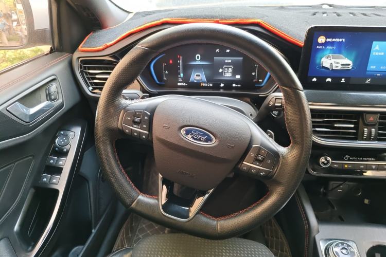 Used Ford Focus 2021 Sedan EcoBoost 180 Automatic ST Line Steering Wheel