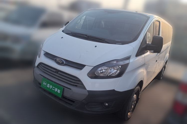Used Ford Transit 2020 2.0T Gasoline Multi-Function Commercial Vehicle Mid-Drive Low-Roof Design with Dual Rear Doors Meeting China VI Emission Standards